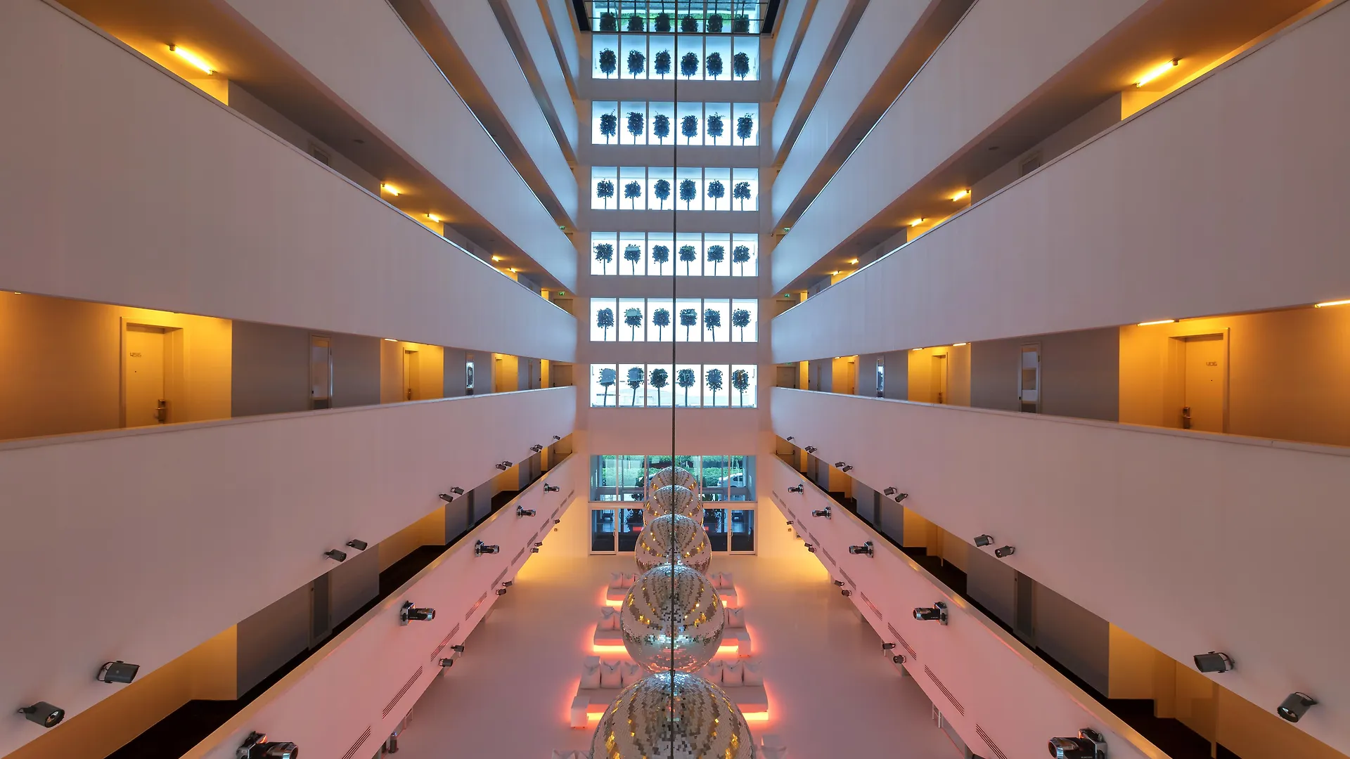 Su Hotel Antalia